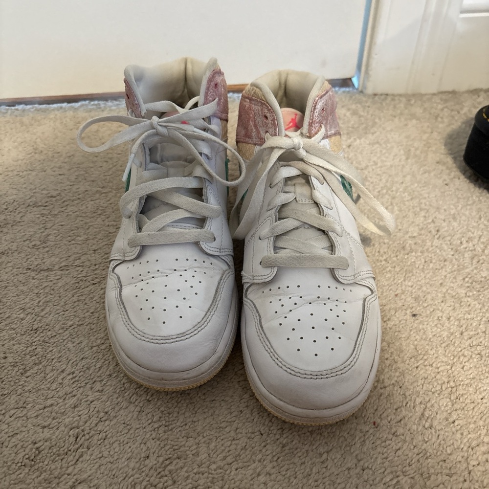 Jordan White and Pink Sneakers Leather Upper